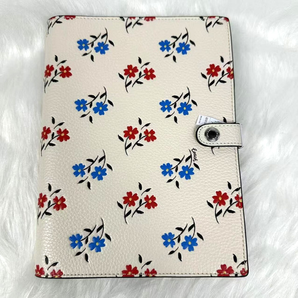 Coach Other - Coach Notebook with Floral Print In Chalk NWT CU266